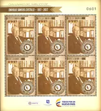 Hoja de 6 estampillas Centenario natalicio de Enrique Santos Castillo