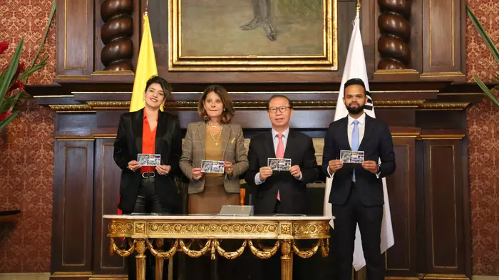Con emisión filatélica se conmemoran los 60 años de relaciones diplomáticas entre Colombia y la República de Corea