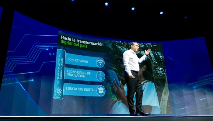 Un paso hist&oacute;rico hacia la transformaci&oacute;n digital