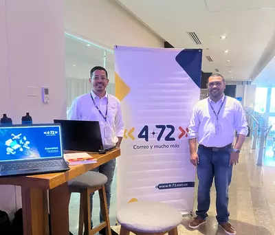 &iexcl;Cerramos la semana trabajando con nuestras regiones!