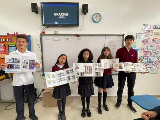 Actividad acad&eacute;mica con el Colegio Cafam: acercando la filatelia a las nuevas generaciones